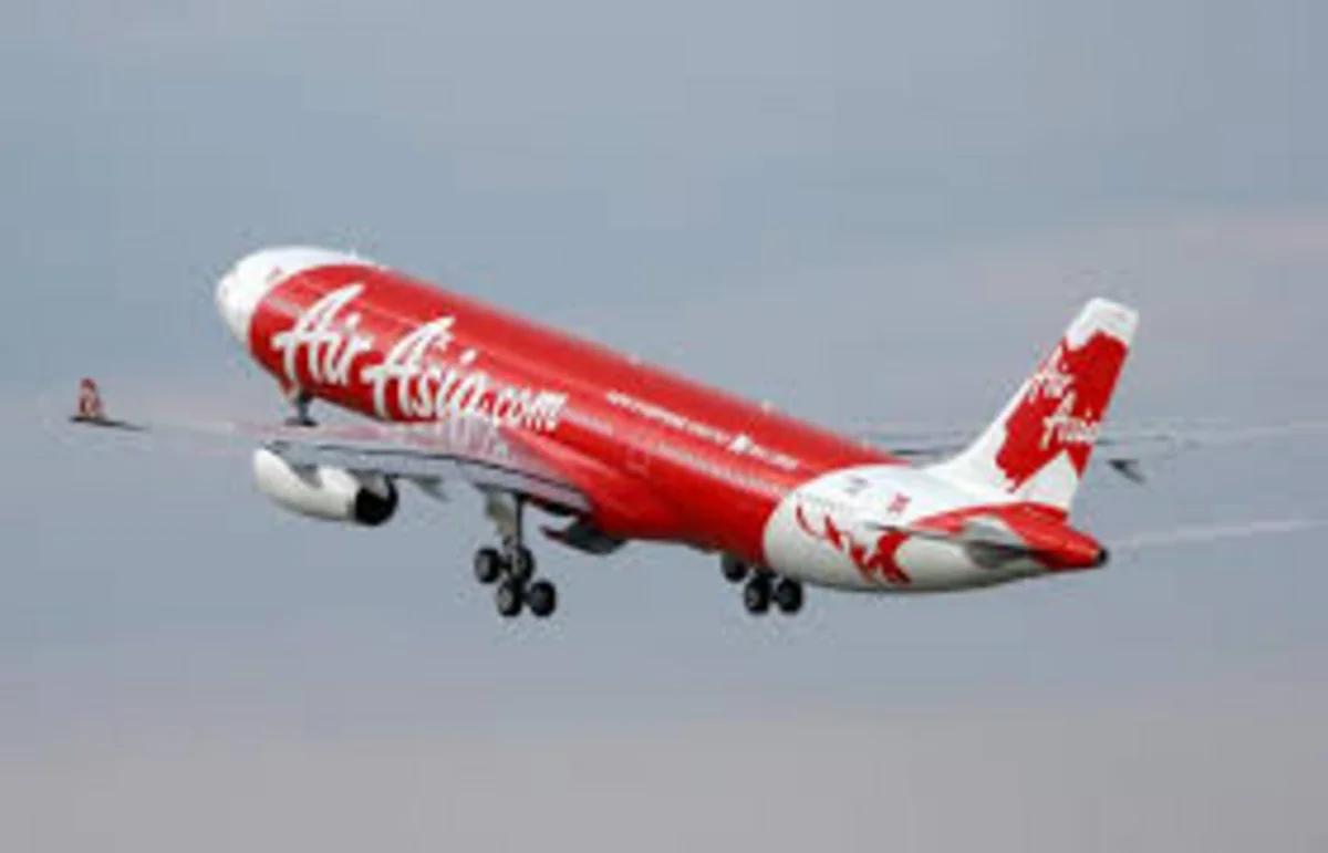 ​Индонезия попросила США помочь в поисках самолета Air Asia