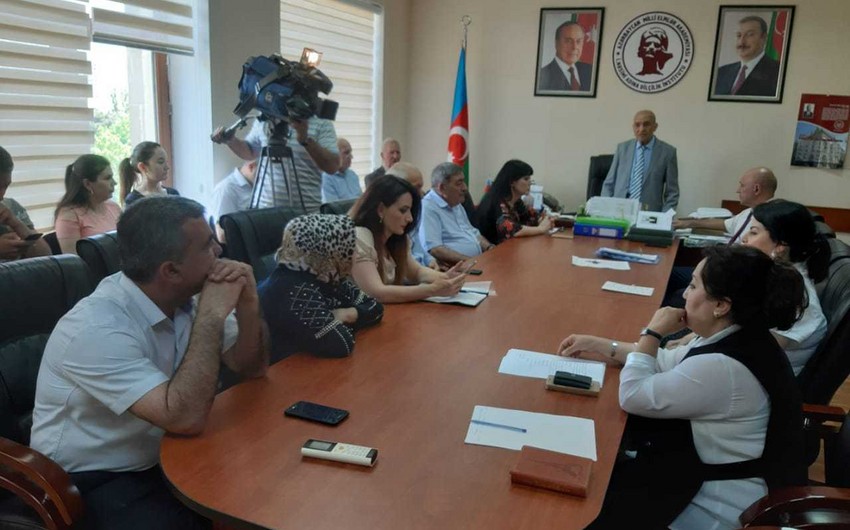 Möhsün Nağısoylu Nəsiminin yaradıcılığında yer alan sözlərin izahlı lüğətinin hazırlanmasını təklif edib