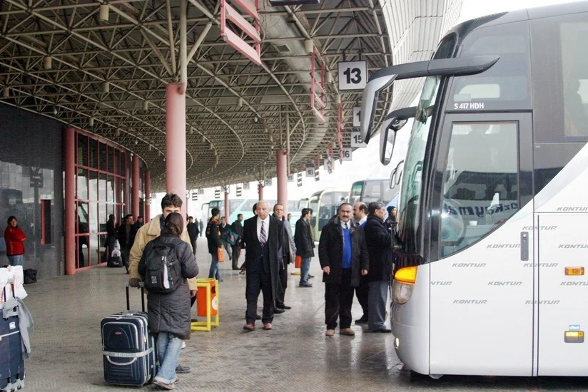 Bu gün bir qrup azərbaycanlı Adanadan Azərbaycana təxliyə olunacaq