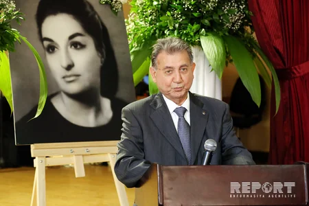 Unudulmaz məzun Aida İmanquliyeva kitabının təqdimatı olub - FOTO