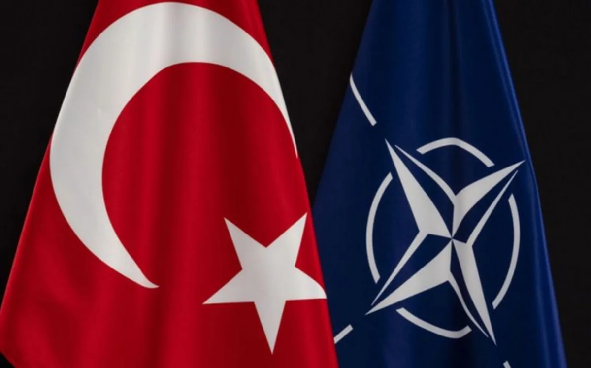 KİV: Türkiyə NATO-nu gücləndirir, Aİ-yə üzv olmalıdır