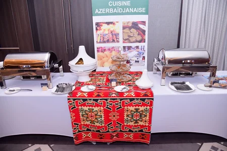 Rabatda Müstəqilliyin Bərpası Günü və Ulu Öndərin 100 illik yubileyi münasibətilə ziyafət verilib