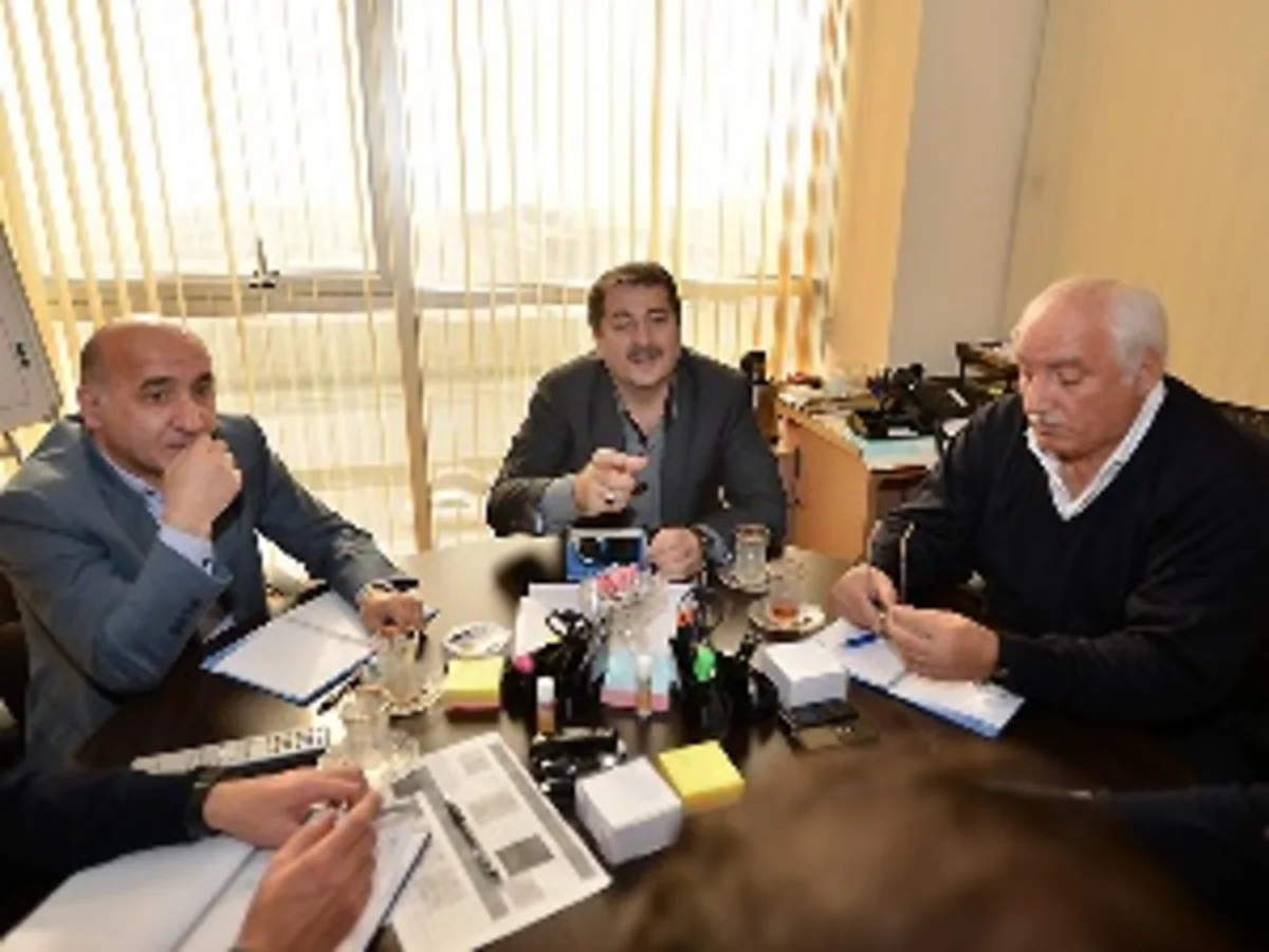 ​Vaqif Sadıqov: Azərbaycan yığmasına yerli mütəxəssisin rəhbərlik etməsində israrlıyıq