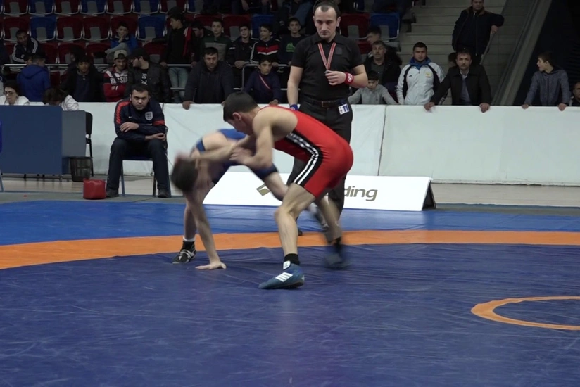 Dünya çempionatı: Sərbəst güləşçilər mübarizəyə başlayır, Mirzəzadə final görüşünə çıxacaq