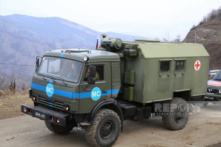 Xankəndi-Laçın yolunda Rusiya sülhməramlılarının tibb xidməti və hərbi polis avtomobilləri maneəsiz hərəkət edib