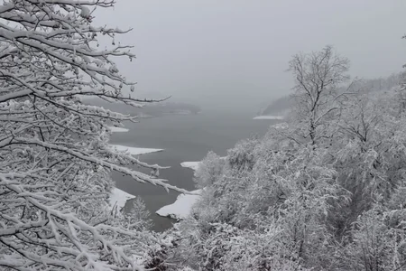 Azərbaycan parklarının qış görüntüləri - FOTOREPORTAJ