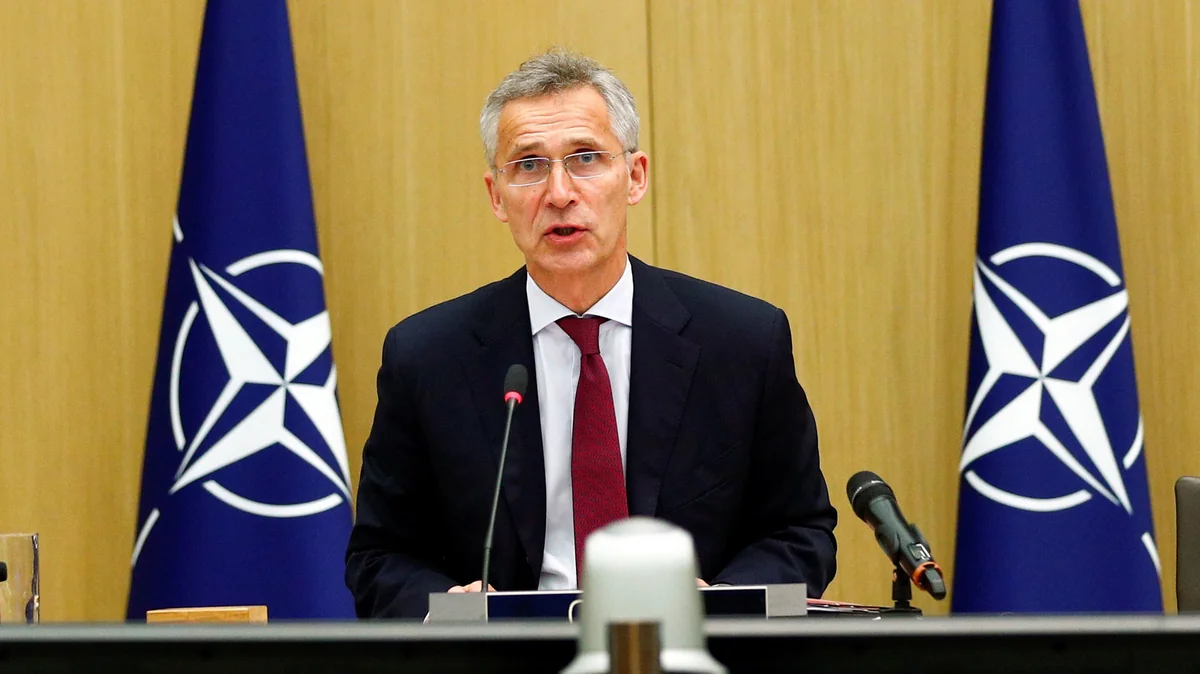 Yens Stoltenberq NATO ölkələrini müdafiə xərclərini artırmağa çağırıb