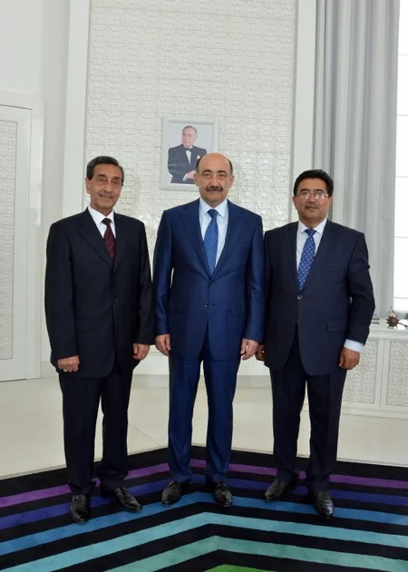 Nazir Balakişi Qasımova “Tərəqqi” medalını təqdim edib