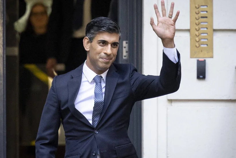 KİV: Sunak büdcə kəsirinə görə Britaniyada vergiləri artıracaq