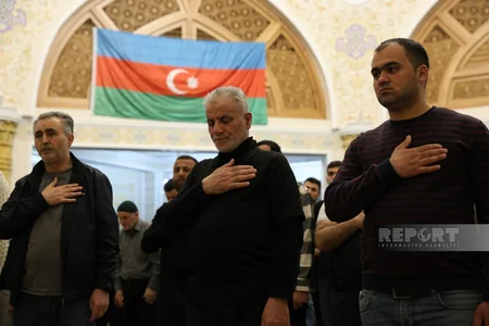 Bakıda Qədr gecəsi keçirilir - FOTOREPORTAJ