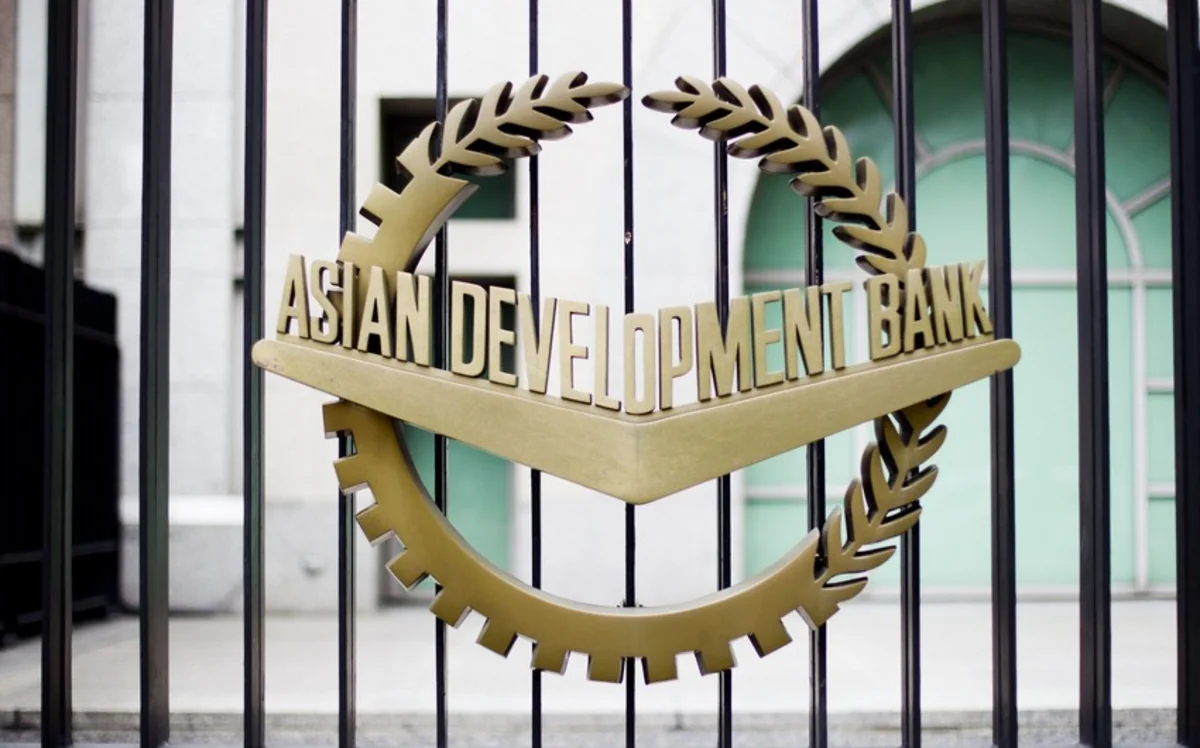 ADB turizm sektorundakı tənəzzülün ölkə iqtisadiyyatına təsirləri açıqlayıb