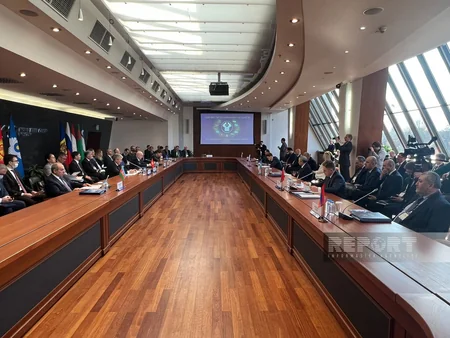Azerbaijan attends meeting of CIS countries' Economic Council