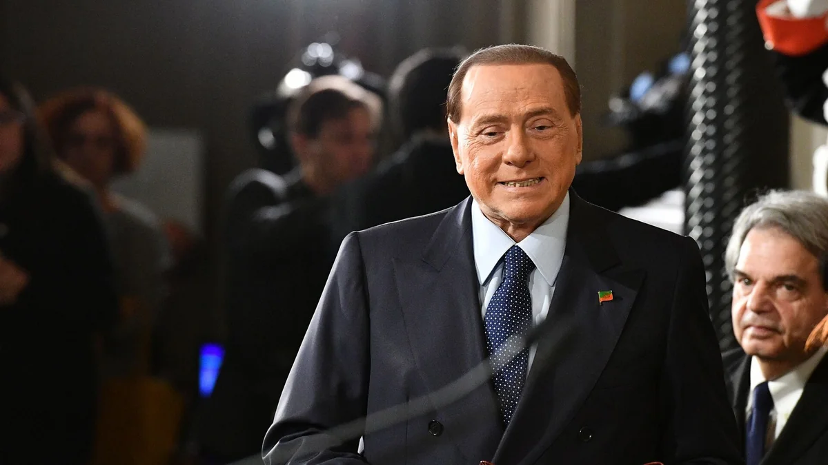 Silvio Berluskoni xəstəxanaya yerləşdirilib