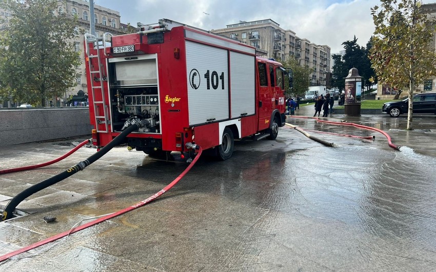 Bakıda yeraltı piyada keçidinə dolan su boşaldılıb