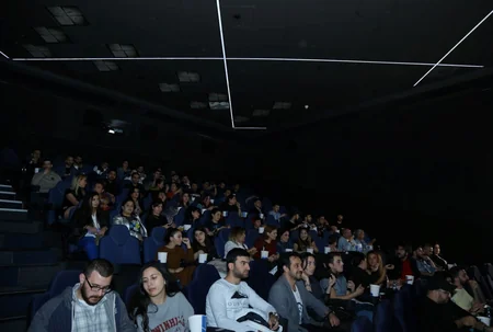 “CinemaPlus”da Cem Yılmazın iki filmi nümayiş olunub - VİDEO