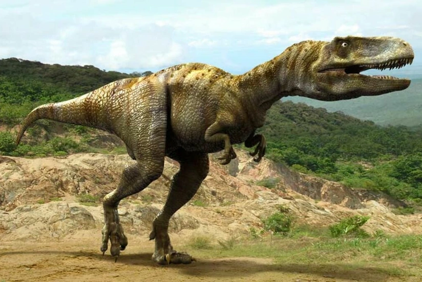 Uelsdə dördyaşlı qız 200 milyon il yaşı olan dinozavrın izini tapdı