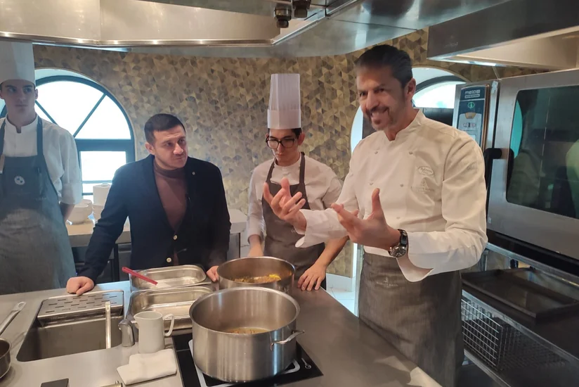 Italian chef uses Azerbaijani saffron during master class in Baku