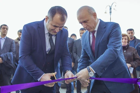 “Azercell” yeni konsepsiya mağazasını Qubada təqdim edib