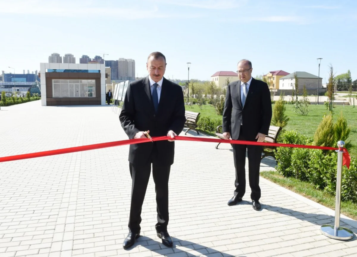 Azərbaycan Prezidenti metronun “Avtovağzal” və “Memar Əcəmi” stansiyalarının açılışında iştirak edib