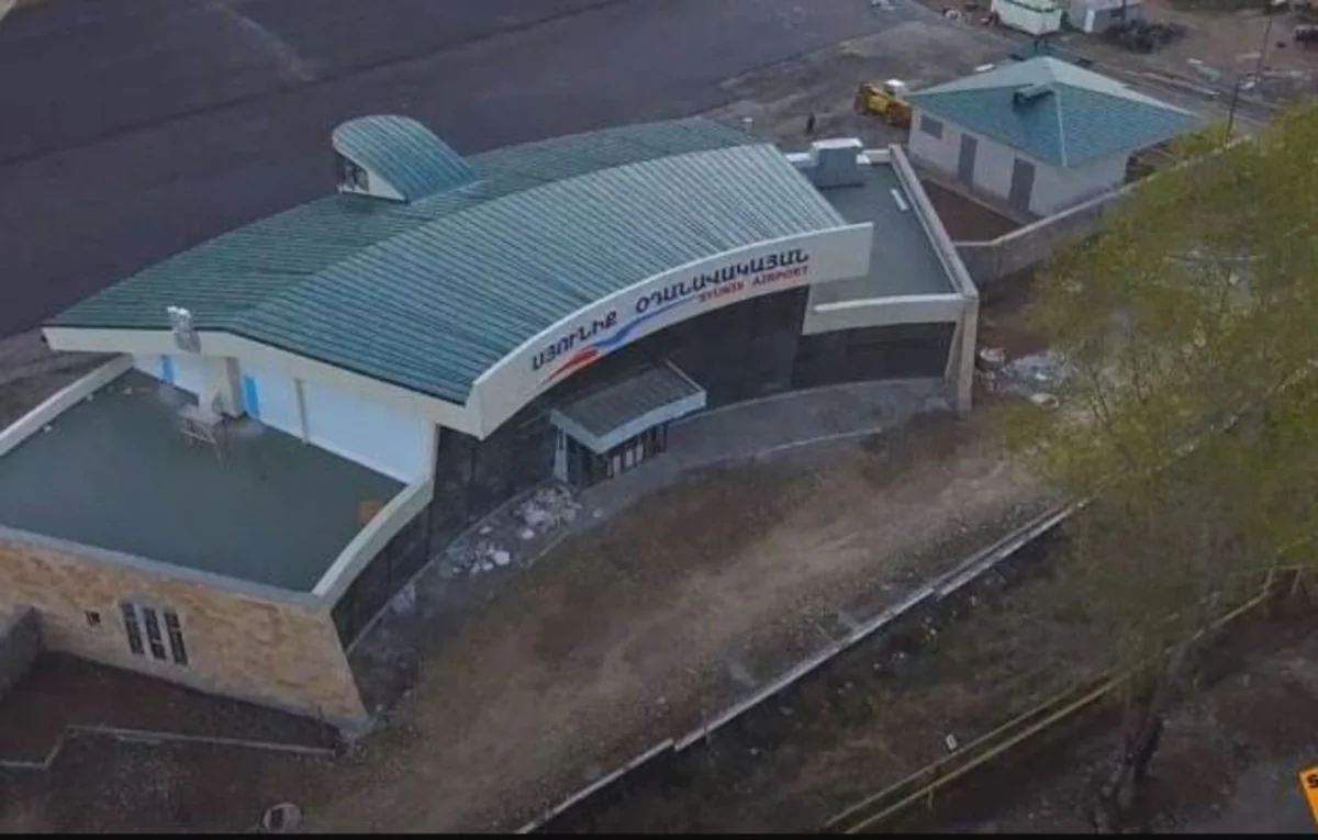 Ermənistanın Qafanda aeroport şousu: Təxribat cavabsız qalmayacaq - ŞƏRH