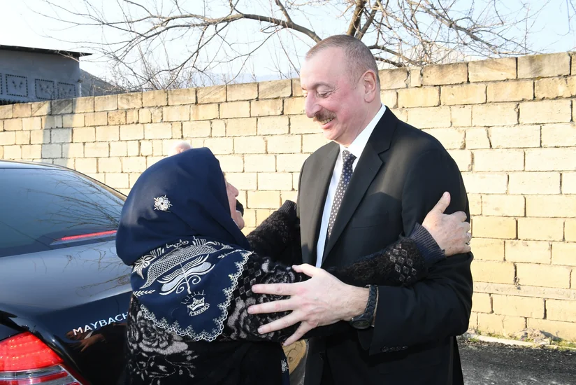 Prezidentə müraciət edən Ağsu sakininin nəvəsi əməliyyat olunmaq üçün İstanbula göndərilib