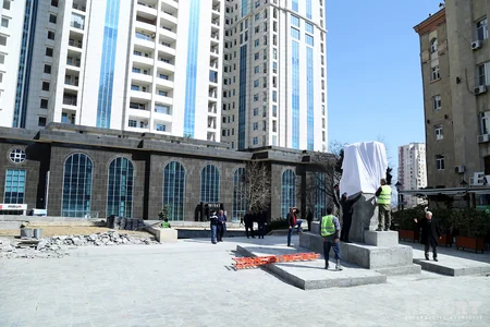 Yaxın günlərdə Mikayıl Müşfiqin abidəsinin açılış mərasimi olacaq - FOTOREPORTAJ
