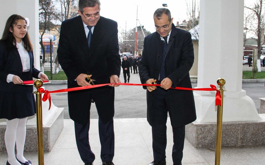 Qaradağda internat məktəb əsaslı təmirdən sonra istifadəyə verilib