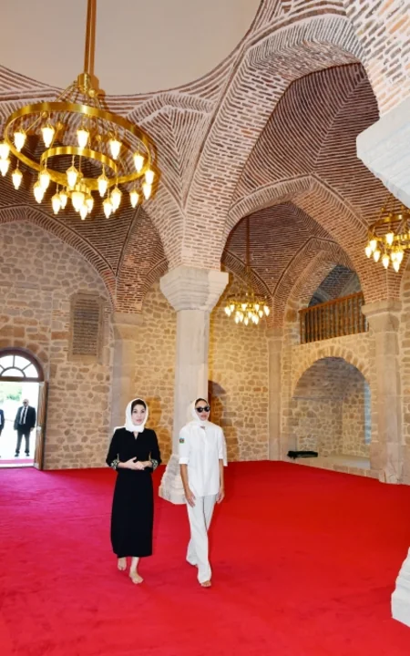 Azərbaycan ilə Özbəkistan prezidentləri və xanımları Şuşaya səfər ediblər - YENİLƏNİB