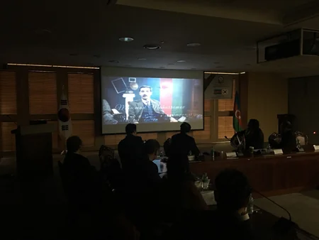 “Əbədi ezamiyyət” sənədli filmi Koreya parlamentində nümayiş etdirilib