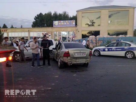 Bərdədə yol qəzası baş verib, xəsarət alan var - FOTO