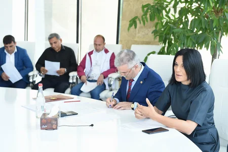 Azad Rəhimov Sabirabadda vətəndaş qəbulu keçirib