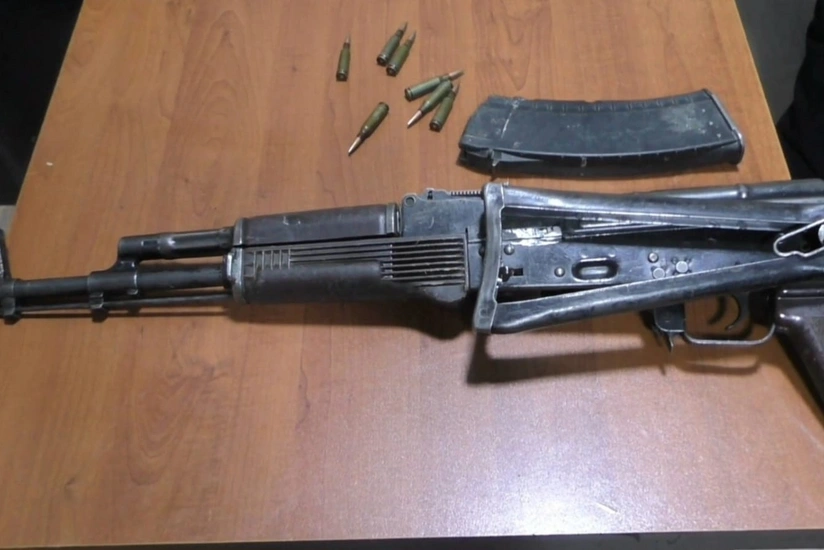 Lerikdə silah-sursat saxlayan şəxs saxlanılıb