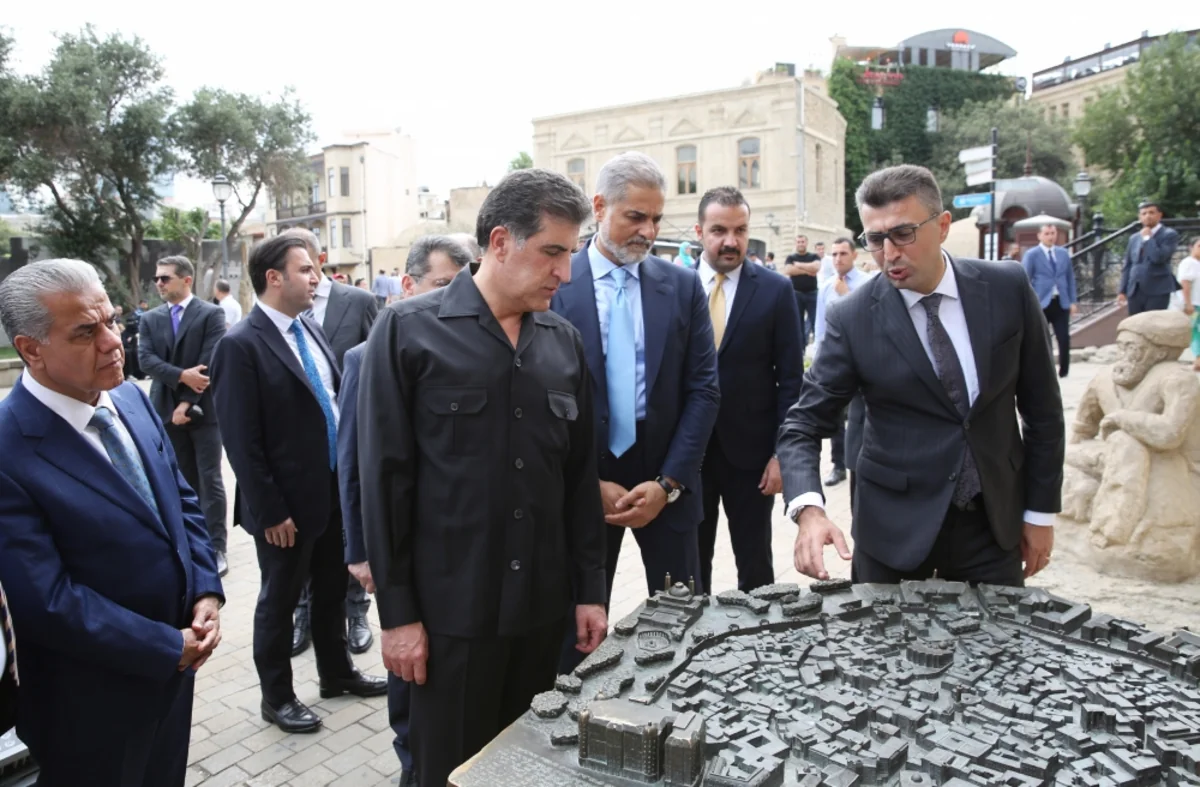 İraq Kürdüstan Regionunun başçısı İçərişəhərlə tanış olub