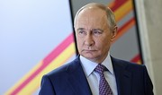 Путин с большим уважением относится к намерению Трампа возобновить отношения с РФ