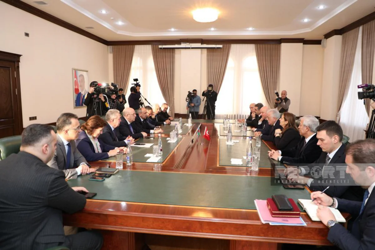 Qərbi Azərbaycan İcmasında Türkiyə parlamentinin deputatları ilə görüş keçirilib