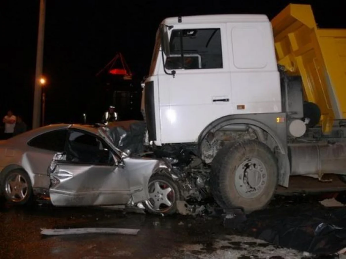 ​FHN Neftçaladakı ağır yol qəzası ilə bağlı məlumat yayıb