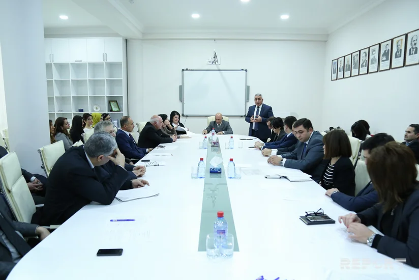 AMEA-nın Nəsimi adına Dilçilik İnstitutunda saytların dil mənzərəsinə həsr olunan mətbuat konfransı keçirilib