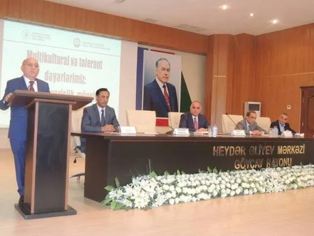 Komitə sədri: Azərbaycanda başqa xalqların dilinə, dininə, mədəniyyətinə daim hörmətlə yanaşılıb