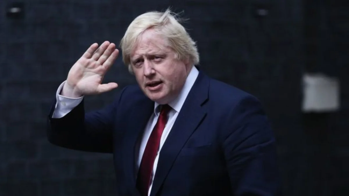 UK Foreign Minister postpones his visit to Russia