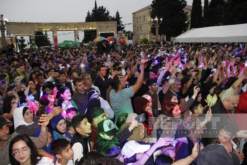 Cəlilabadda II Çiyələk festivalı keçirilib