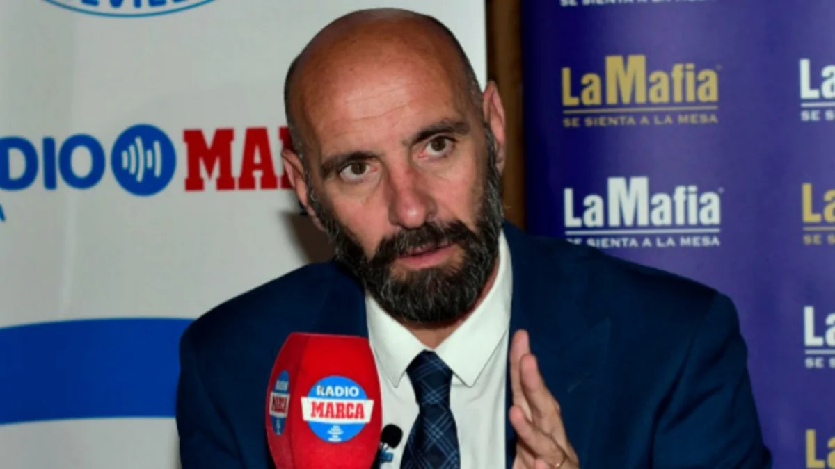 Sevilyanın idman direktoru: Qarabağa qarşı matç asan olmadı