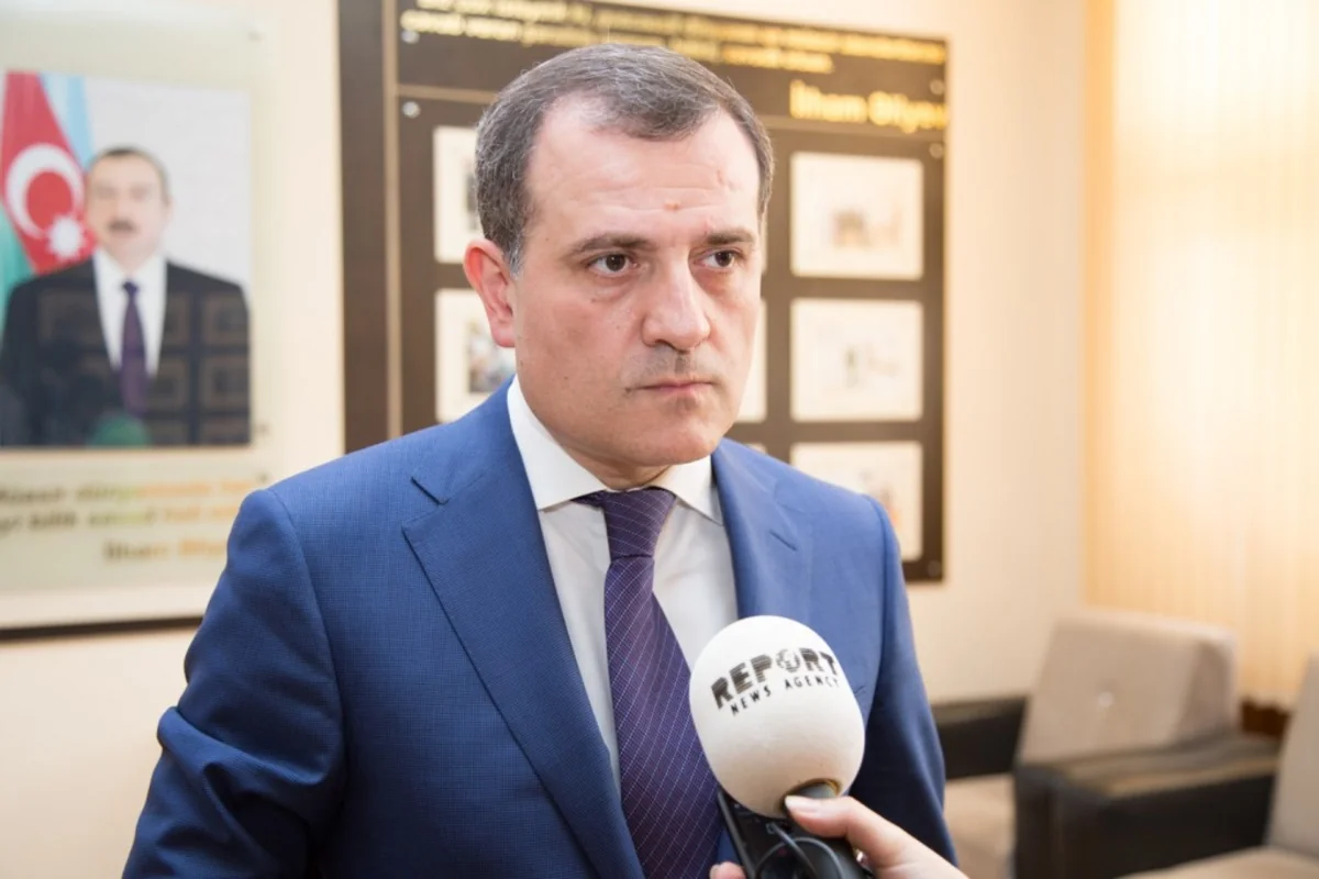 Təhsil Nazirliyi devalvasiyanın müəllimlərin maaşlarına nə dərəcədə təsir edəcəyinə aydınlıq gətirib - EKSKLÜZİV