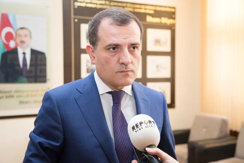 Təhsil Nazirliyi devalvasiyanın müəllimlərin maaşlarına nə dərəcədə təsir edəcəyinə aydınlıq gətirib - EKSKLÜZİV