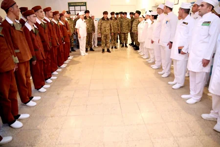 Müdafiə Nazirliyinin rəhbərliyi cəbhə bölgəsində səfərdədir - VİDEO