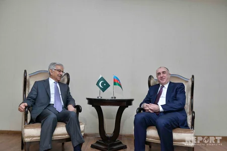 Bakıda Azərbaycan, Türkiyə və Pakistan XİN başçılarının ilk üçtərəfli görüşü başlayıb