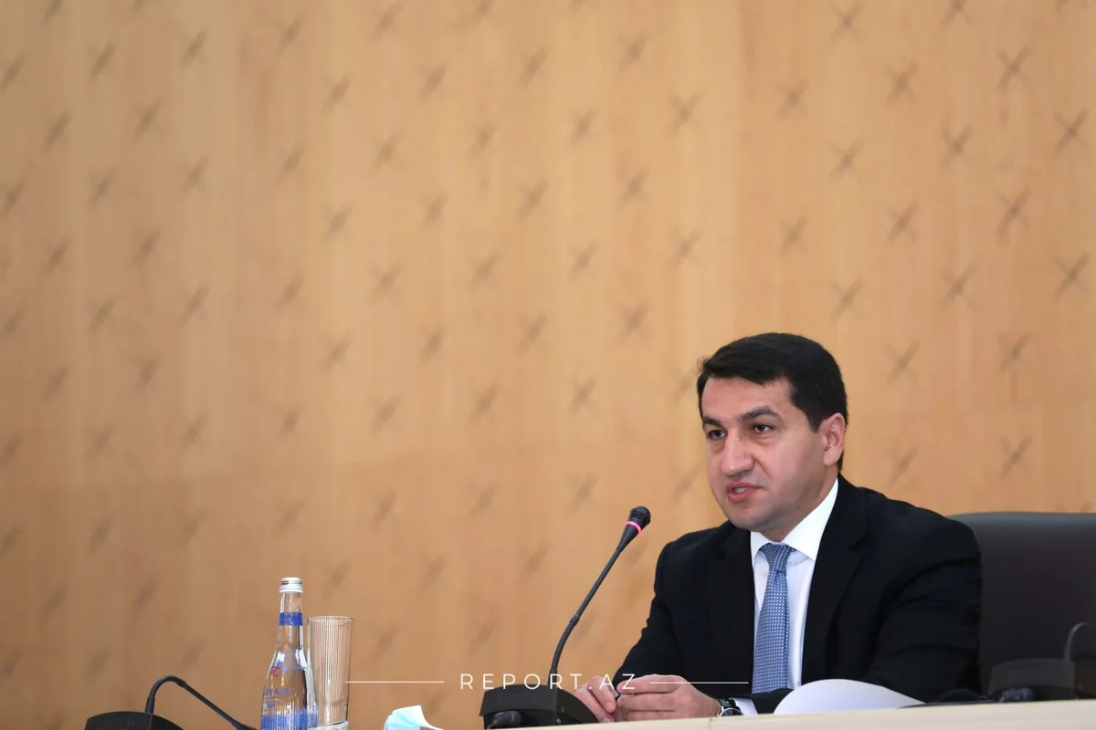 Serbiya hərbi orkestri Azərbaycanın Ay Laçın mahnısını ifa edib