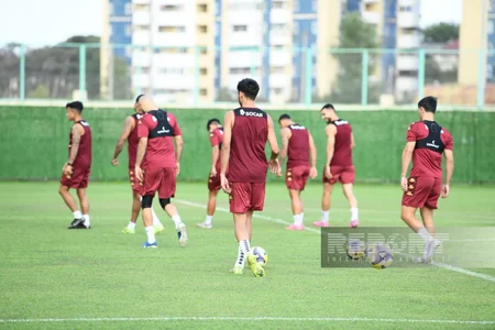 “Neftçi” 2025/2026 mövsümünün startından əvvəl növbəti məşqini keçirib