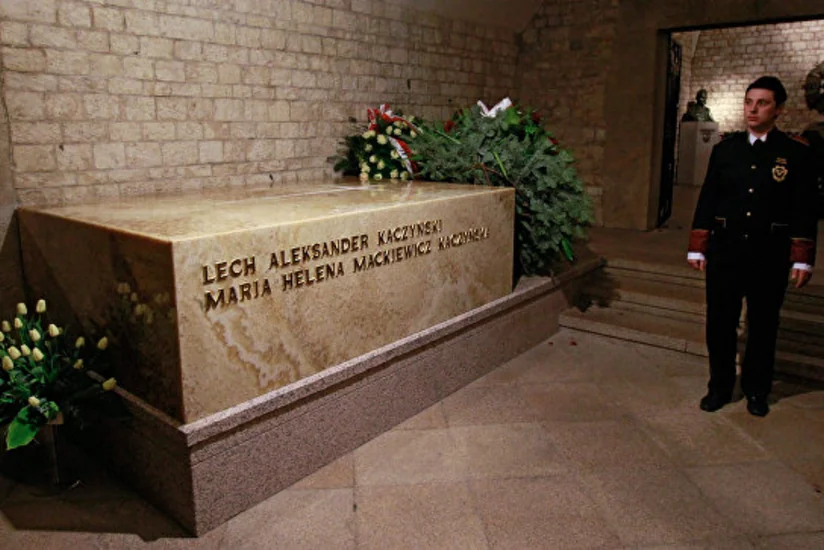 Remains of two others found in coffin of Polish president Kaczynski dead in plane crash