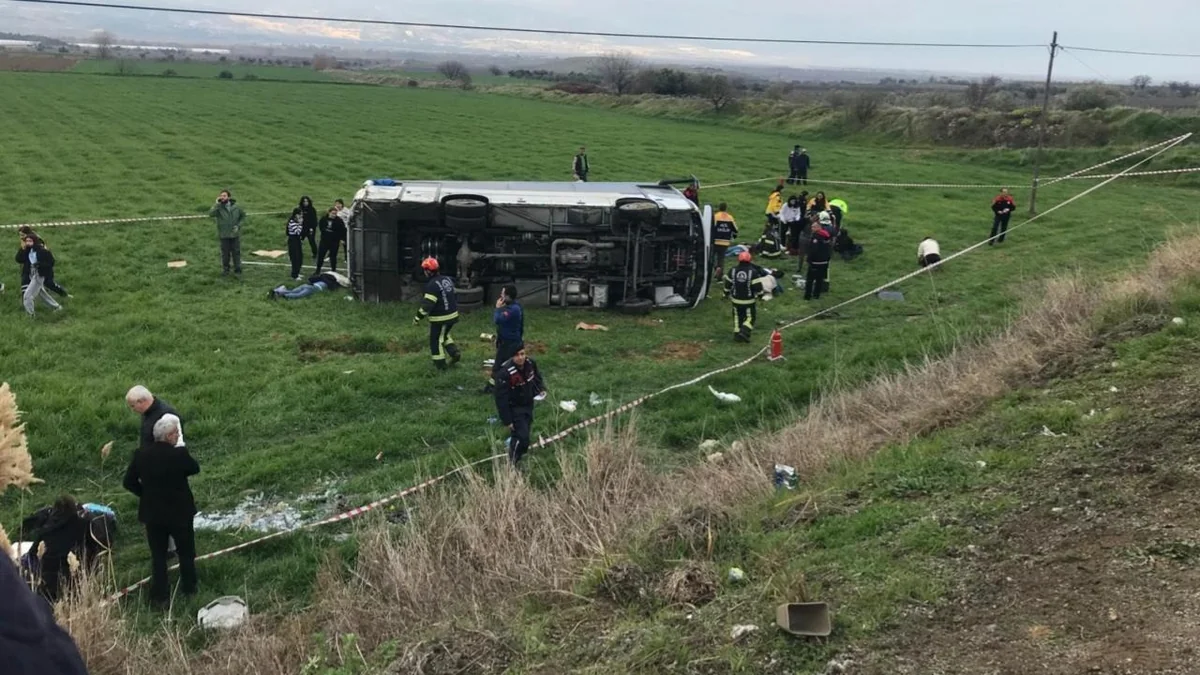 Türkiyədə idmançıları daşıyan avtobus aşıb: iki nəfər ölüb, 26 yaralı var