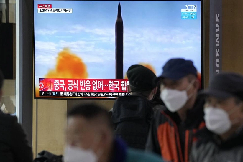 KXDR Yapon dənizinə üç ballistik raket atıb